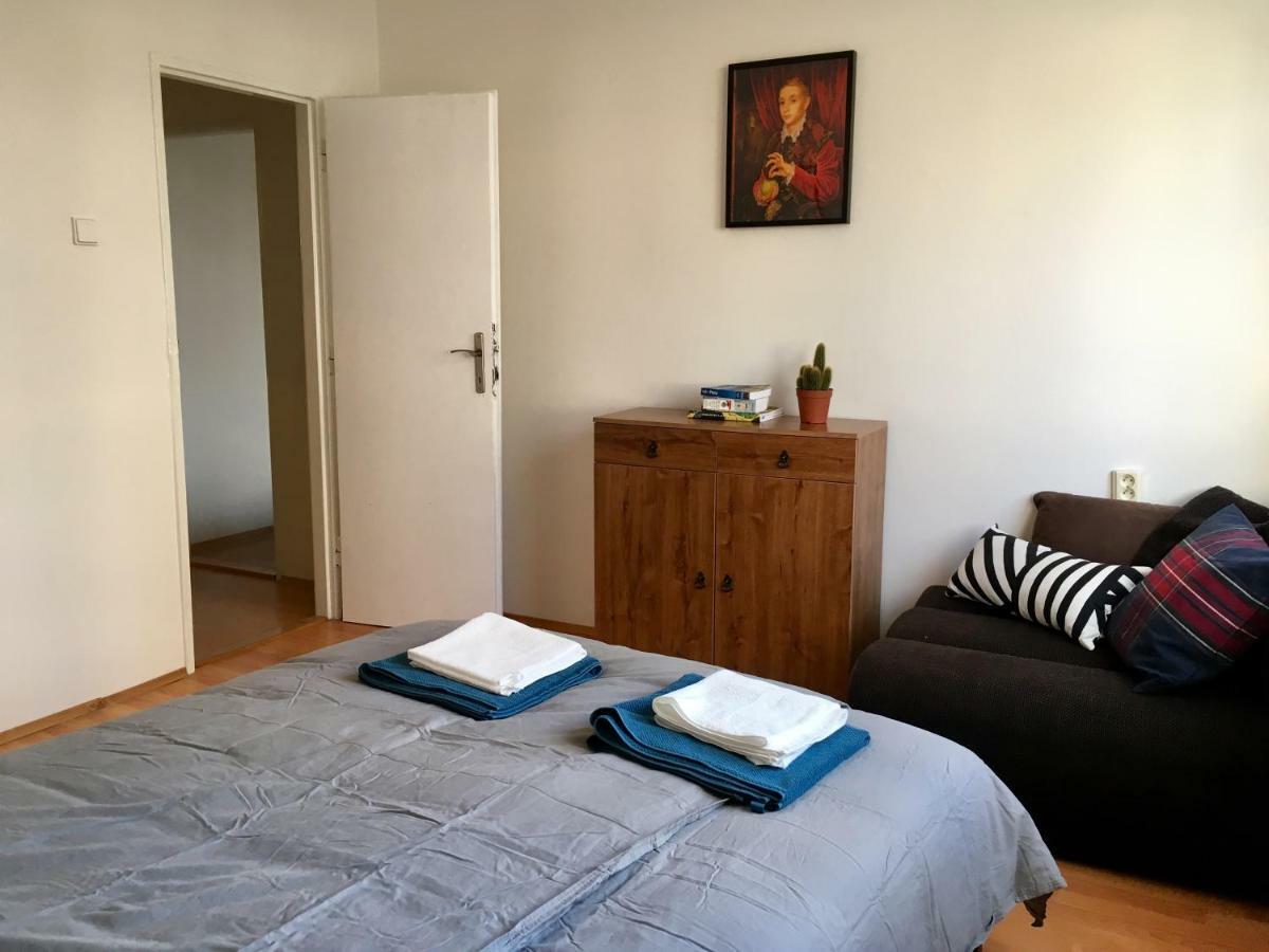Blu Apartment In Old Town Bratislava Ngoại thất bức ảnh